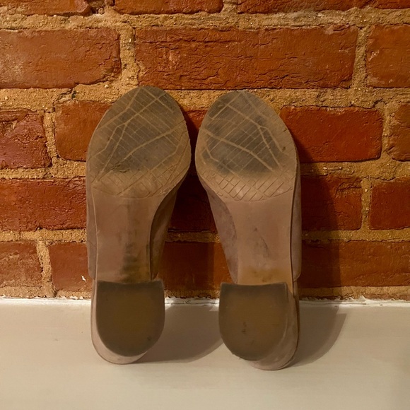 14th & Union — Beige Open Toe Suede Mule Block Heel — Size: 8 - Picture 4 of 5